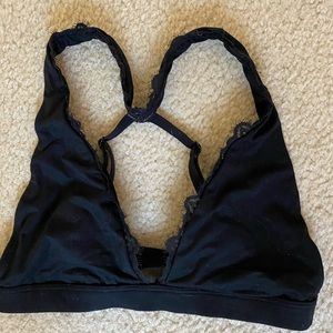 PINK VS BLACK BRALETTE